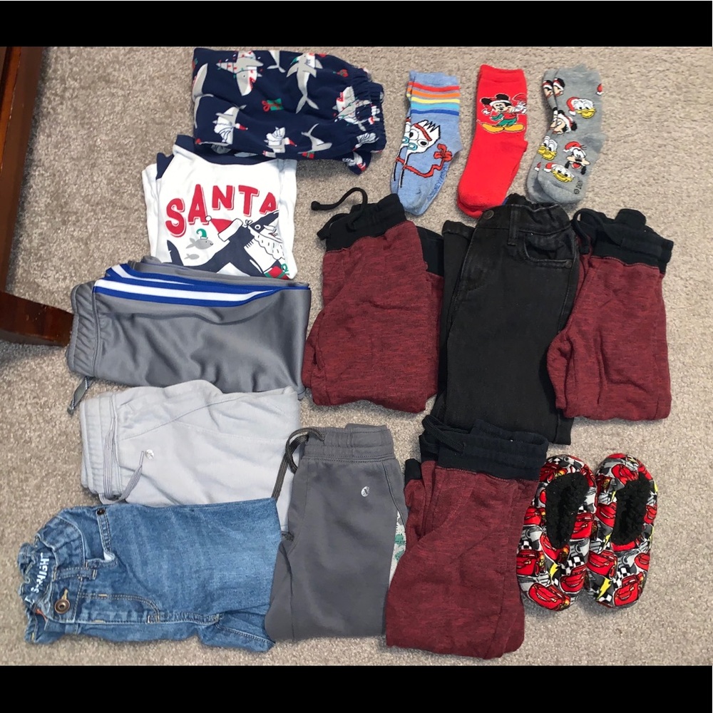Boys lot of clothes 4t